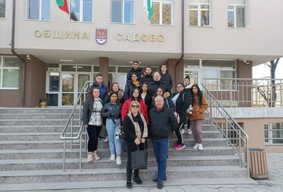 Участие на учениците от специалност „Агроекология“ в Община Садово – отдел „Екология“